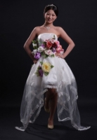 Элегантное свадебное платье medium